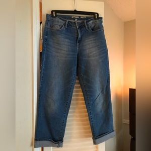 Denim 🥏 Calvin Klein cropped jeans